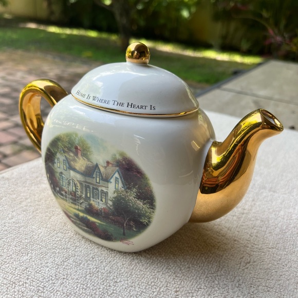Vintage Teleflora Teapot,Thomas Kinkade Home Is Where The Heart Is II - Picture 6 of 11